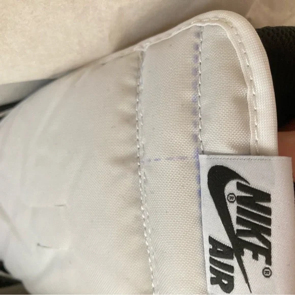 Nike Air Jordan 1 Retro High OG Black White 555088-010 Mens Size 10 - Picture 10 of 10